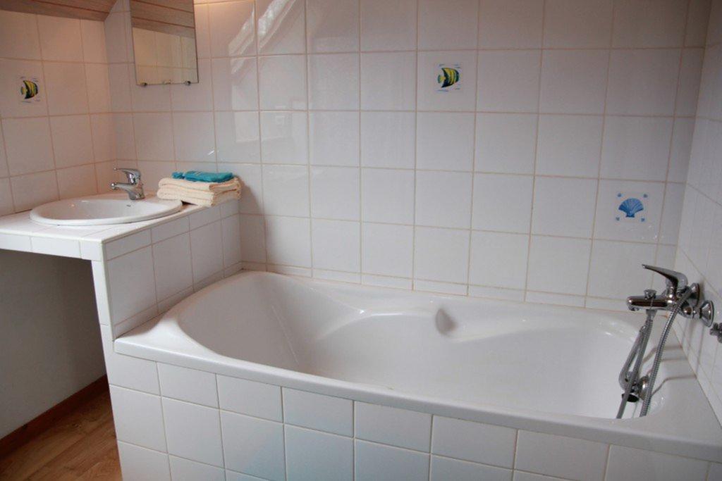 Gites De Maner Ster - Le Frene Piscine Ou Le Chene Piscine Et Spa Privatif Cléden-Poher エクステリア 写真